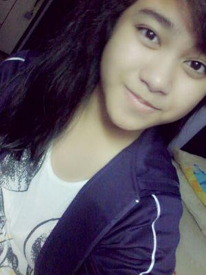 Nayliphk's profile picture. Bom