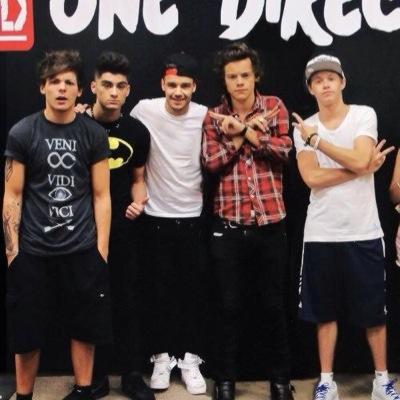 iloveoned2345's profile picture. 