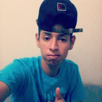 Longe ou perto tanto faiz, quem quer ser feliz corre atraz!!