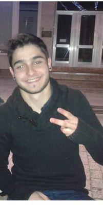Andar todo os dias na Variant ou senn qedar cos amigos ou fumarme uns cigarros.