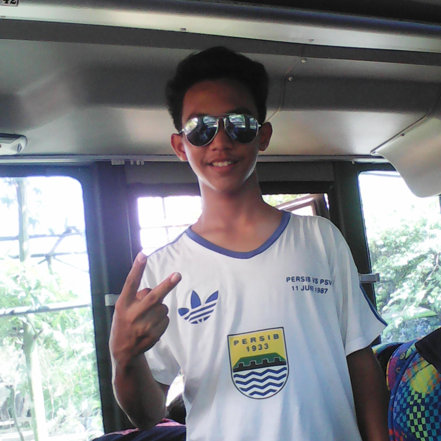 ♥♥♥♥♥♥▶▶Nofollback :* ||| Mention ya ||| salingMenguntungkan Aja Yess ||| @Harii_Riiw06 Follow Me.. ◀◀❤❤❤♥♥||RaniiAndrianti♥