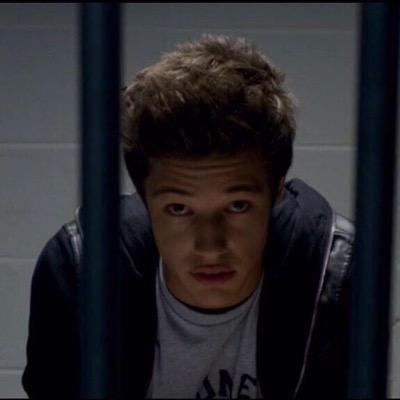 Destruidor de ppks. Que tal um 69 with me ? ✌️ Cameron Dallas Official Brazil ✌️