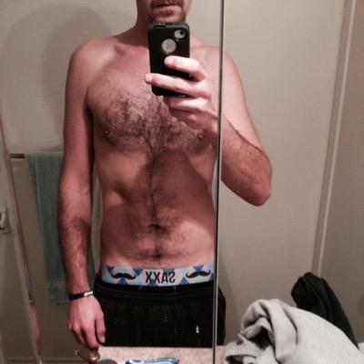 timlamont001's profile picture. Road trips and Bong hits .. you only wish you could have as much fun as i do ;) #TheFamily #BMFOT #Uncivilsociety#rooferslife