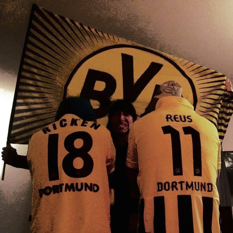 MrDrinkuty's profile picture. 