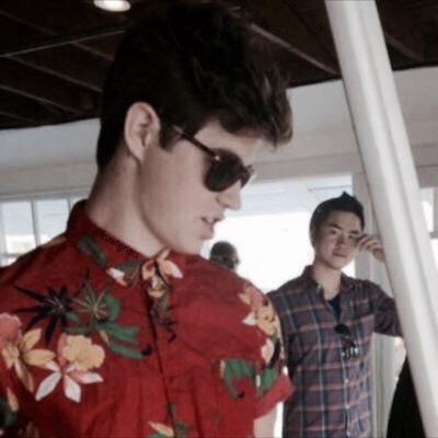 shsjsjjsjsjsjjs's profile picture. FOLLOW @quitenash AND TURN ON HER NOTIFICATIONS THANK YOU ☺️