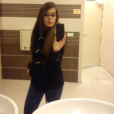 18~Dos aňos teniendola en mi vida @nuricc21 más que una amiga una hermana!!3//todo es cuestión de tiempo.