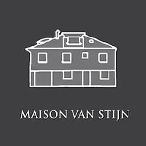 3 Sfeervolle, comfortabele gites en een Petit Restaurant in de Franse Auvergne. Honden van harte welkom! Ook wintersport.