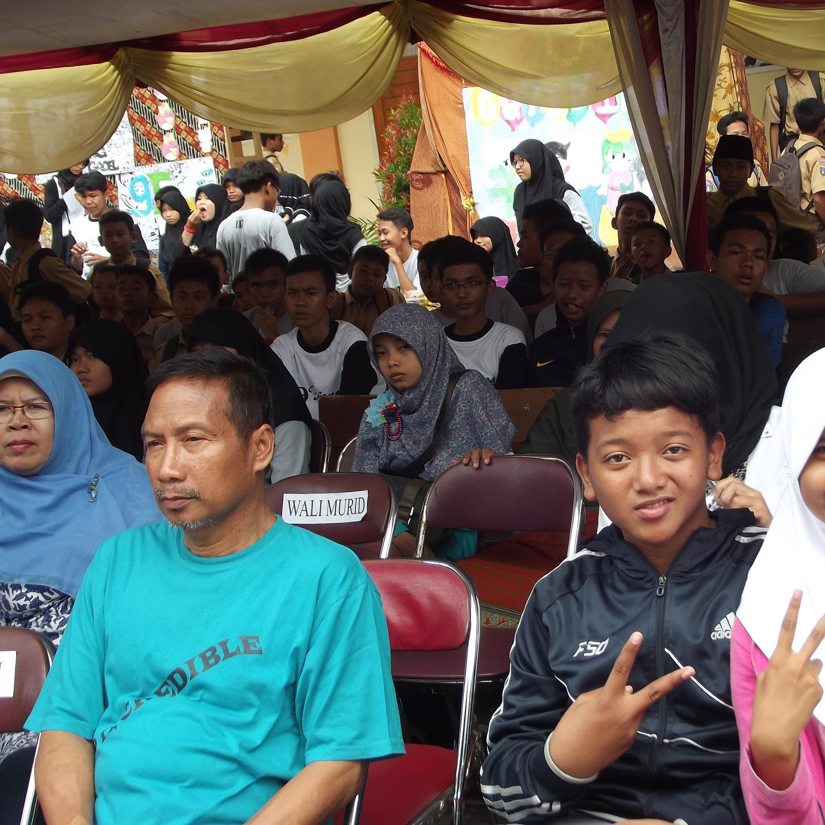 hidup itu harus di jalani walau itu duka atau senang
