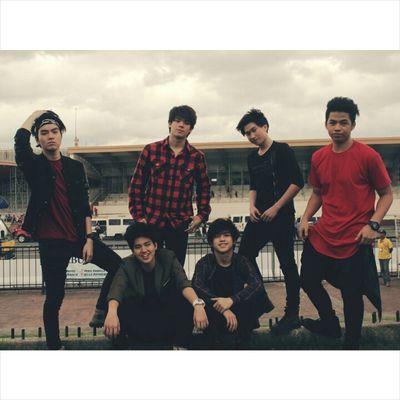 We are proud of the 6 boys, we love them and we will always support them ❌ 2/6 ⚡