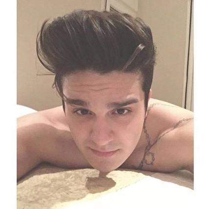 Eu troco mil estrelas pra ti dar a lua {♥} Eu tte amo @luansantana ♥