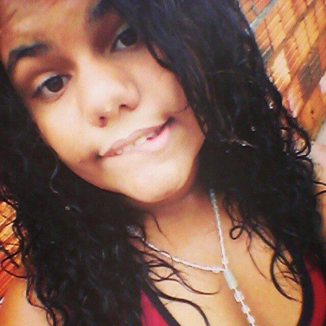 Meia Duzia De Beijos i As Vontades Dele Vira As Minhaas ♪