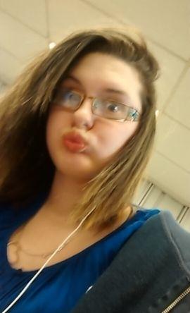 My nickname is Hopper. THS sophomore. Sc- kylea_mb insta- kylea_mb16 go add me☺