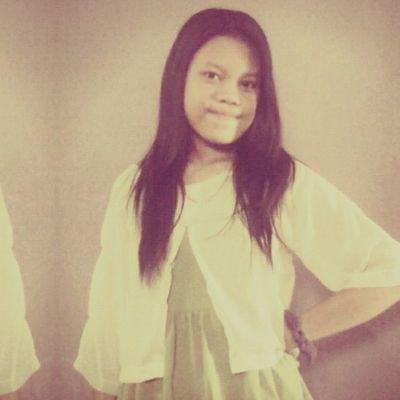follow ask.fm andini05.   instagram  andini_arneles.