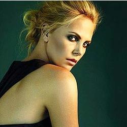 BloodCursedFae's profile picture. The magic lies within the blood and the blood is my curse. So how can I ever break free?  RP/TB/AU/18+ OOC: @Cursed_by_Blood