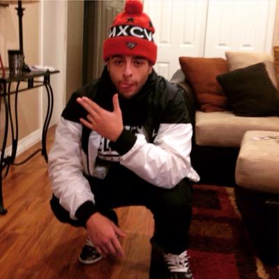 Learn to love yourself before you love anyone els!✌️WVC. #LongLiveSteelo #47 #Hiiipower