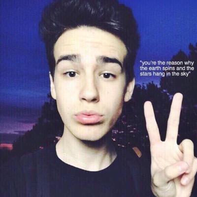 whtevrwhiteside's profile picture. 