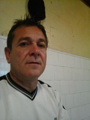 GustsvoSchafer's profile picture. 