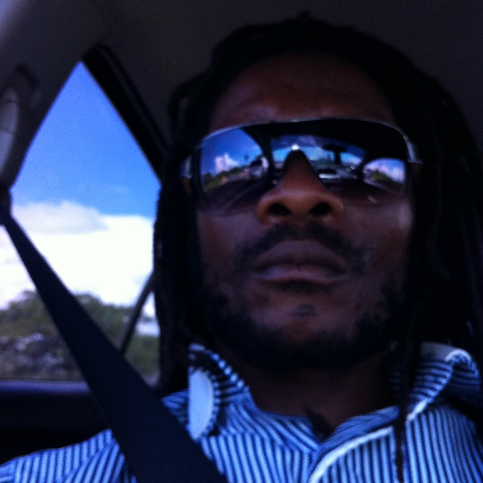Tweeting for human rights,equality, justice for all, organic farming, http://t.co/k6S2v93o1k!