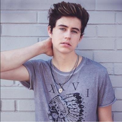 follow @orneksays bc she just gave you a free follow and it would mean world and ask for a dm to 9/12+Sam+Dillion+Austin M.+Luke H. if you want✌️
