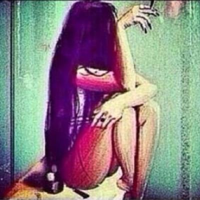 beyond_broken__'s profile picture. currently writting my heartbreak story