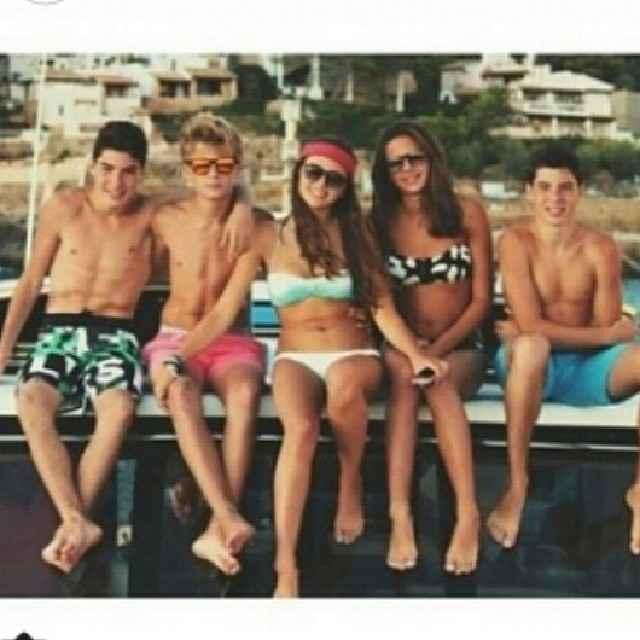 HI chicos/as! soy tinista me encanta tini follow me please? me sigues te sigo :) instagram:gemeliers_02_sevilla