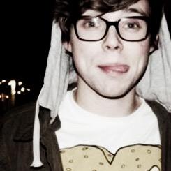 Run from the cool kids, because they don't understand how we feel, nothing is real. ||RP||OC||Descriptive if you are||