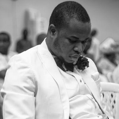 Niggydip's profile picture. My train of thought is loco, no motive