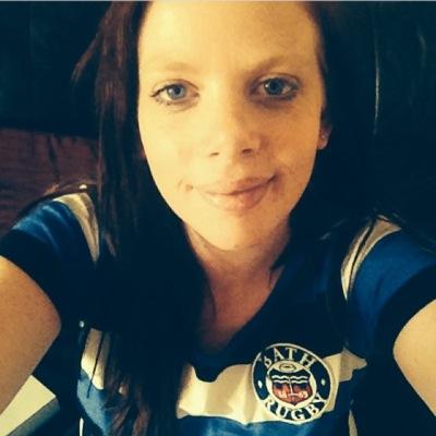Passionate Dementia and End of life clinical support worker, rugby lover, music lover, tea lover, brain surgery survivor, proud mummy of 5.