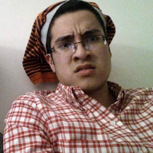 niknotnick's profile picture. I'm a student at Drake. I like singing, cooking, and stealing shit.