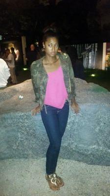 The sky is only the view #PurdueAlumni #MiamiGrad #Trackchick #swimchick #Amphibious #noimNOTmixed Model broad wit a Hollywood ::SMILE::