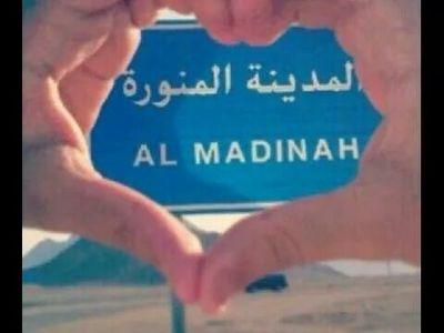 ‏‏‏‏‏انا قنوع .. في قليلي .. عن آلنآس  إلآ قليل .. اخلآقي .. وقلّ .. ديني