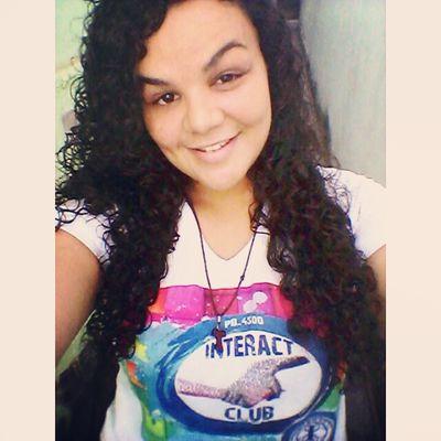 Antes quando eu estava triste gostava de desabafar com alguém mais hoje prefiro coloca o  fone de ouvi e conversa com as músicas... A vida e cantada...