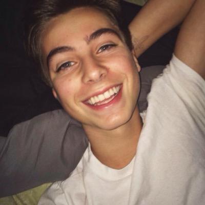 follow @Evan_Kreutzberg he's really talented and super cute :-)