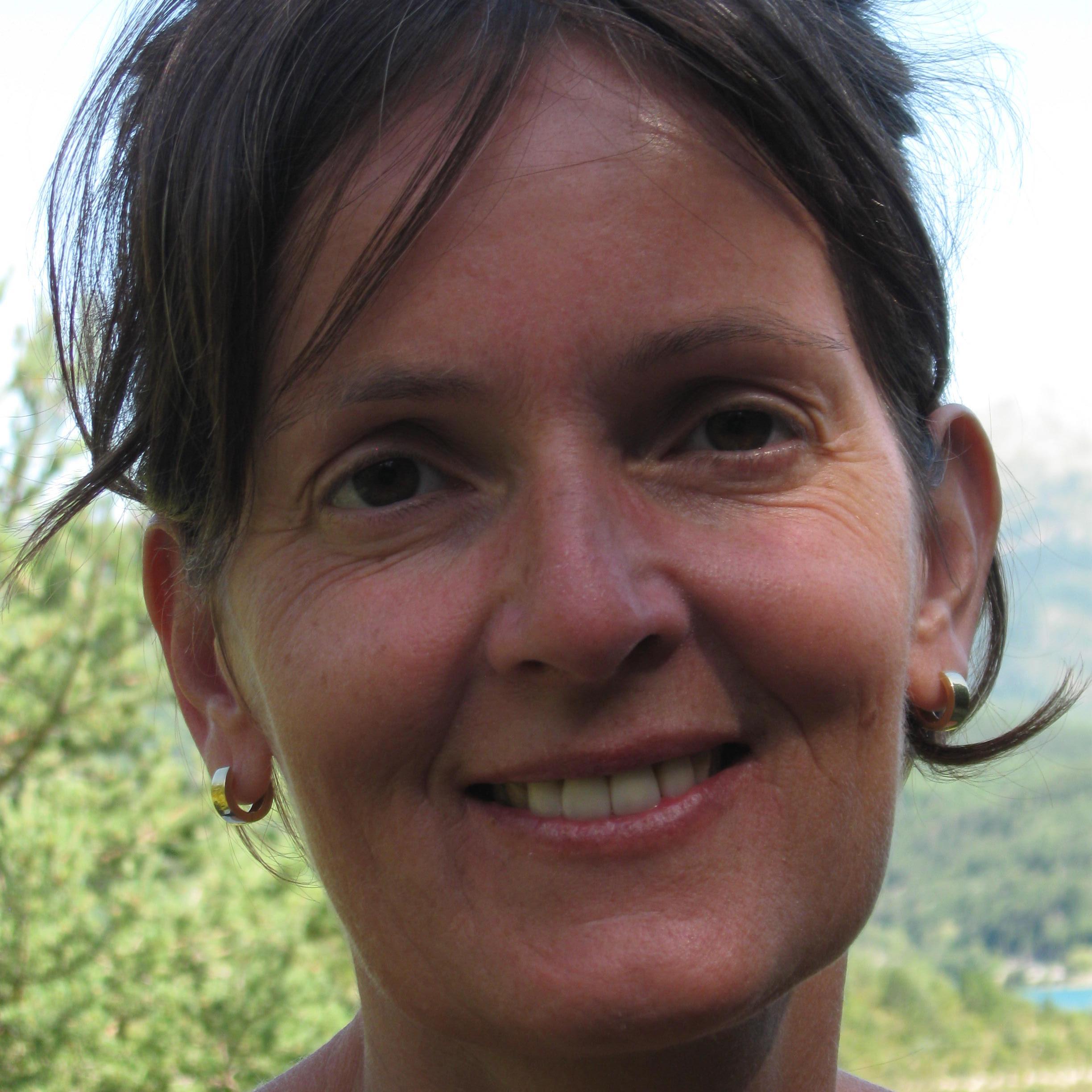 Ultra moleculaire frequentie therapie, Santai guasha massage, 
Access Consciousness.