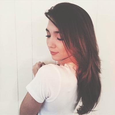 I'm Emily. I listen to music too loud, i play dress up professionally. Rowan tha bæ♡ You? { @rowblanchard , i love you }