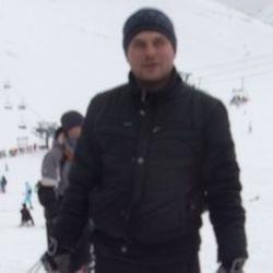 taldival82's profile picture. Circulation assistant