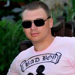 backcade80's profile picture. Aircraft flight engineer