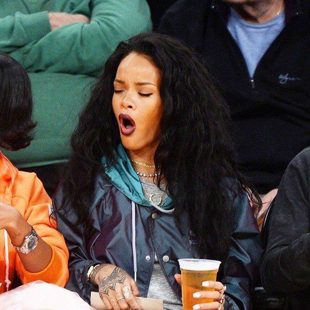 fã da unica garota do mundo @Rihanna ♥♥♥