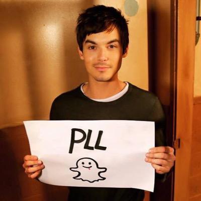 Compte de vos séries préférées !!! ❤️ Teen Wolf, Pretty Little Liars, The Vampire Diaries, The Originals, Facking it... ❤️