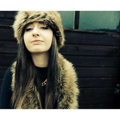 19. Evie-Rose 🌹❤️