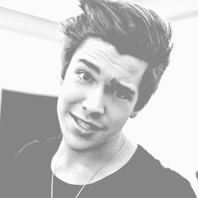 Austin is my life Free Follow Account, Go follow @MadForAustin