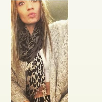 _xxmonroee's profile picture. 19. 
god has three of my beautiful angels .
lost in OH somewhere