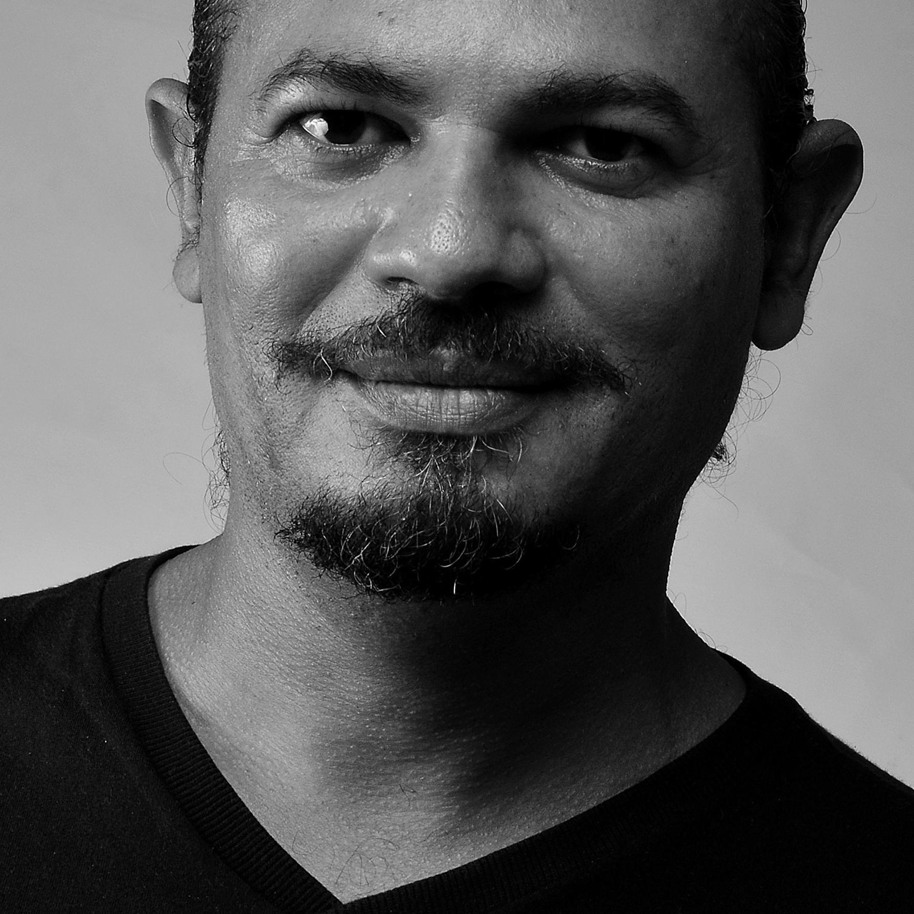 Rizemberg's profile picture. Publicitário, reporter fotográfico, Filmmaker com curso de cinema na New york Film Academy NYFA. agora também fazendo fotos em 360º