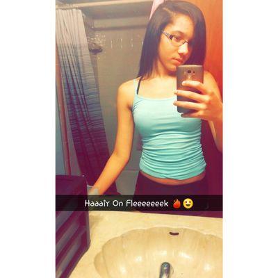 kisssses tooo yall hoeees ✨ if 1 buss , we all bussin at yall hoes @_x3ambitious ` fw us & we tweakin hoe