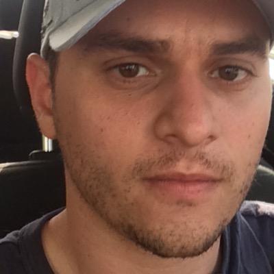 Empresario Gastronómico Colombiano. Creador de @cholomar_caribe y @bijao_baq