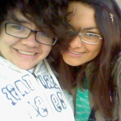 Pedagoga de clóset ♥
No dejes que nada ser robe el color de tu vida.