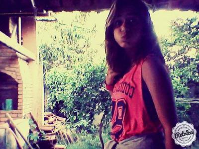 eu tenho 12 anos sou belieber selenator e jelena