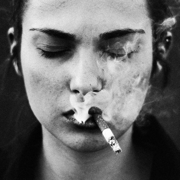 hiper_pasivna's profile picture. Мислам што сакам, правам што мислам.