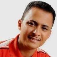 اموت في البنات (@najashuaebi) Twitter profile photo