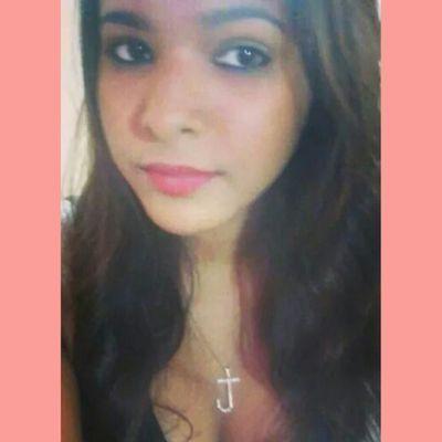 Se tudo passa, como se explica o amor que fica? 